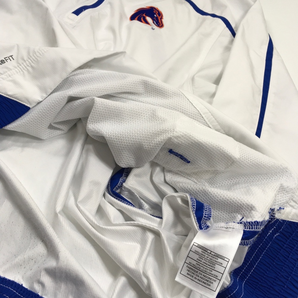 Nike Team | Boise State White Wind Break Pull Over - Picture 6 of 6